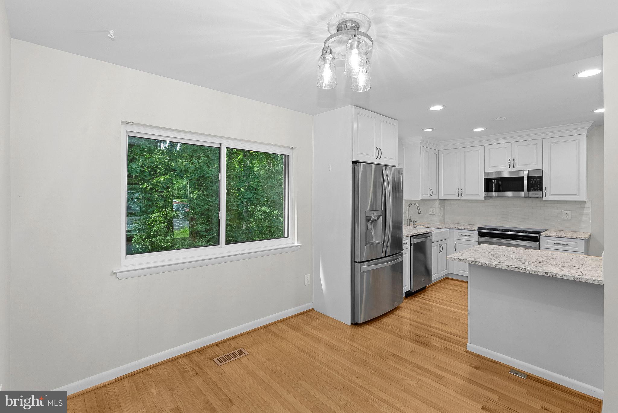 11986 Barrel Cooper Court Reston, VA 20191 - Photo 23 of 45