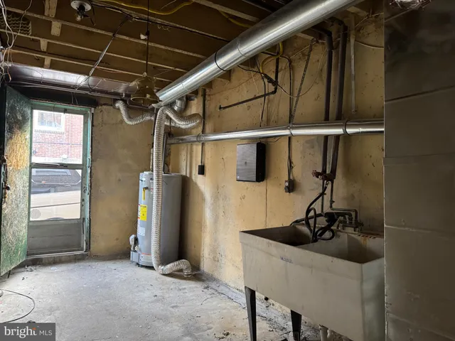 a view of a storage & utility room