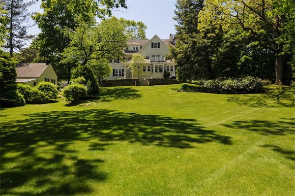 113 Cliff Road Wellesley, MA 02481 - Photo 23 of 25 a view of a city view