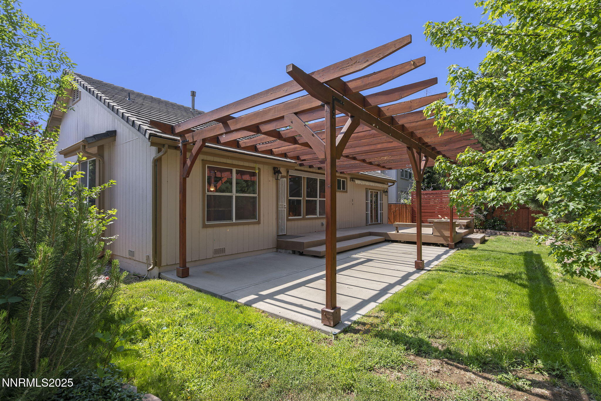 4175 Falling Water Drive Reno, NV 89519 - Photo 26 of 30 26-web-or-mls-_DSC0402