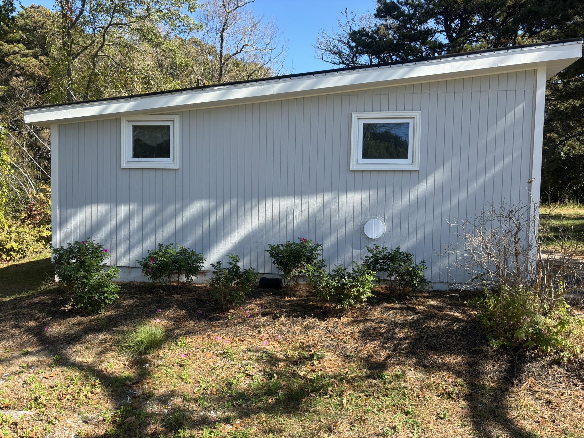 260 Kendrick Avenue, Unit 5 Wellfleet, MA 02667 - Photo 3 of 17 Side view