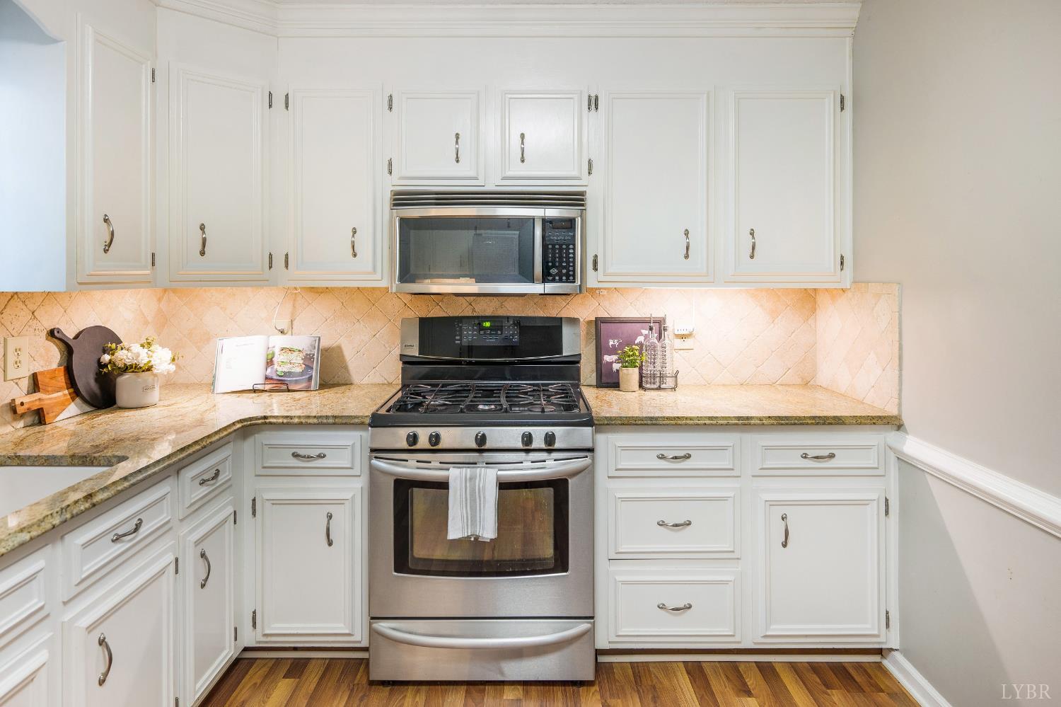 3552 Round Hill Road Lynchburg, VA 24503 - Photo 12 of 51