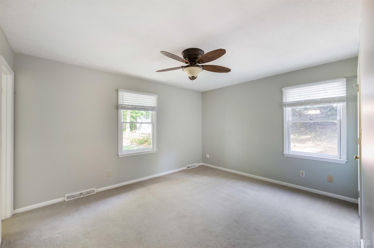 3552 Round Hill Road Lynchburg, VA 24503 - Photo 20 of 51