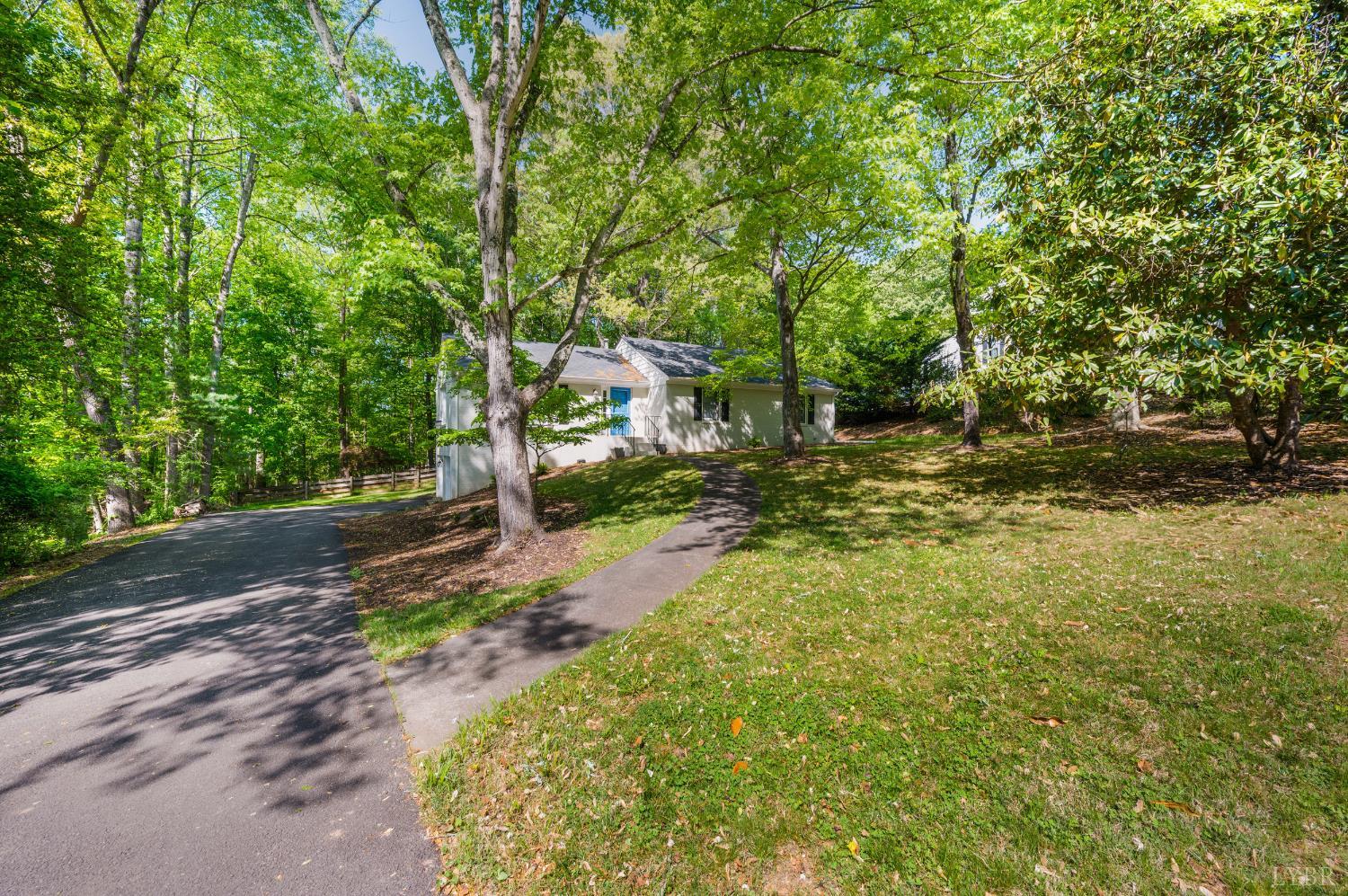 3552 Round Hill Road Lynchburg, VA 24503 - Photo 38 of 51
