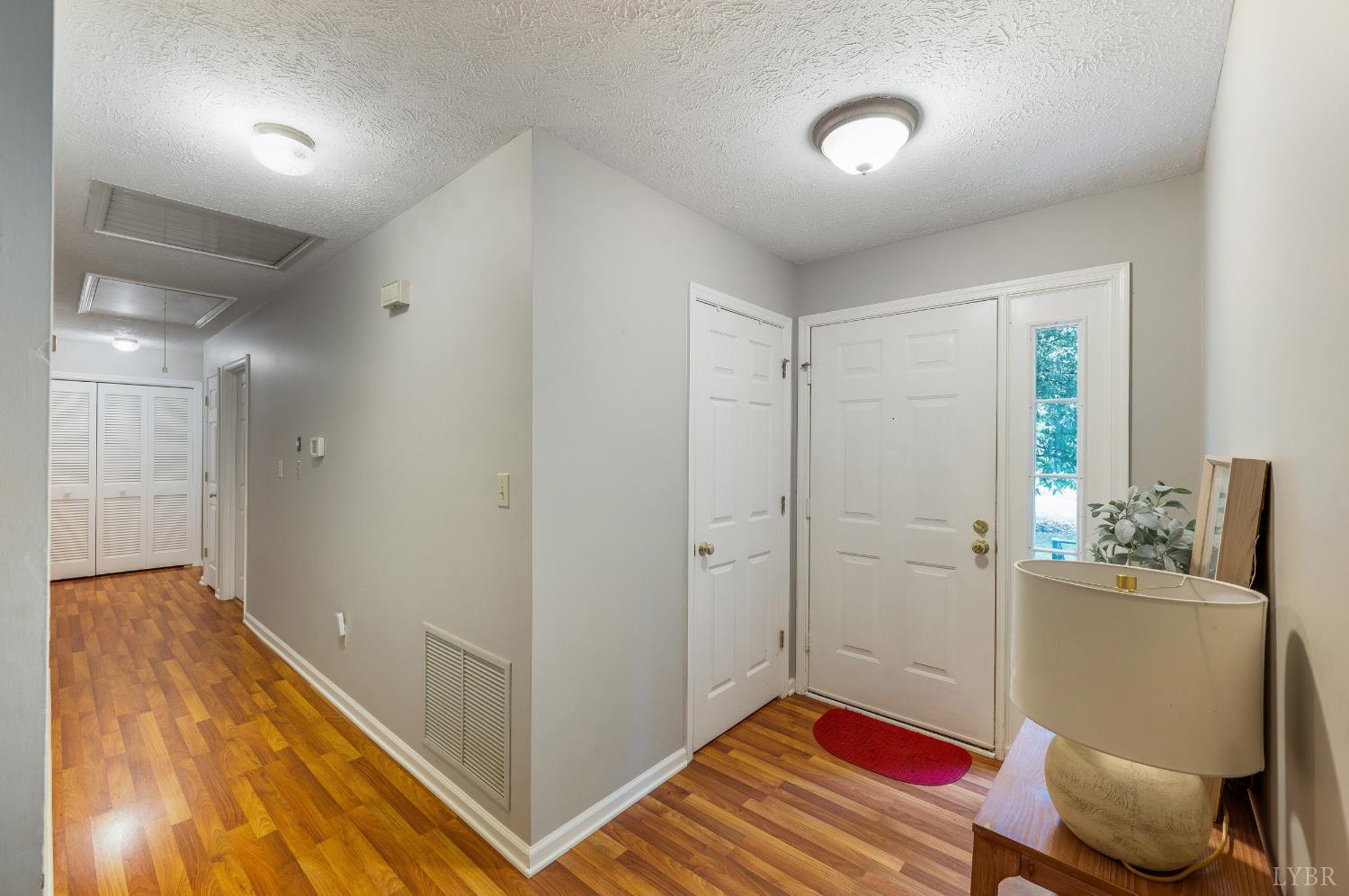 3552 Round Hill Road Lynchburg, VA 24503 - Photo 4 of 51
