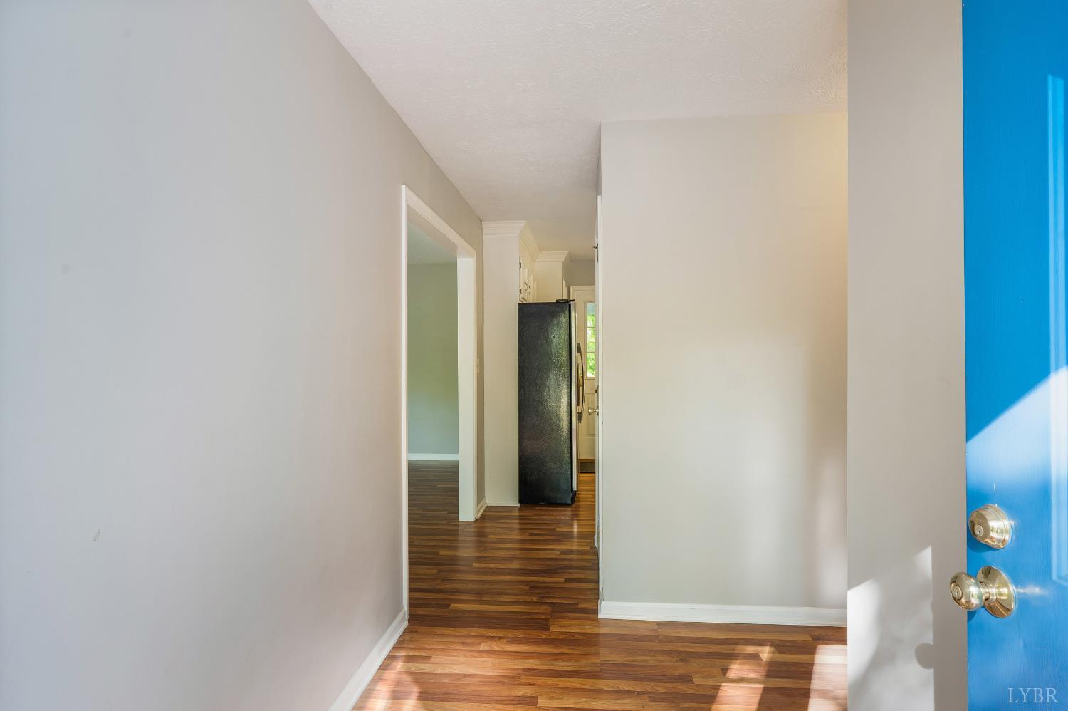 3552 Round Hill Road Lynchburg, VA 24503 - Photo 5 of 51