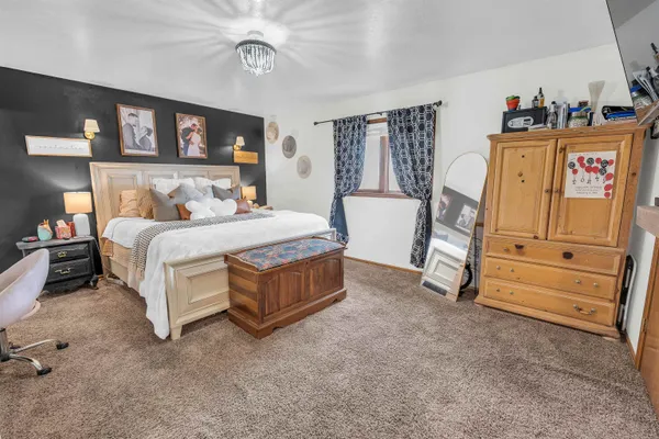 $465,000 | 2315 Mississippi Street, Green River, WY 82935