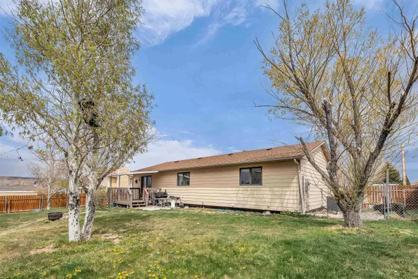 $465,000 | 2315 Mississippi Street, Green River, WY 82935