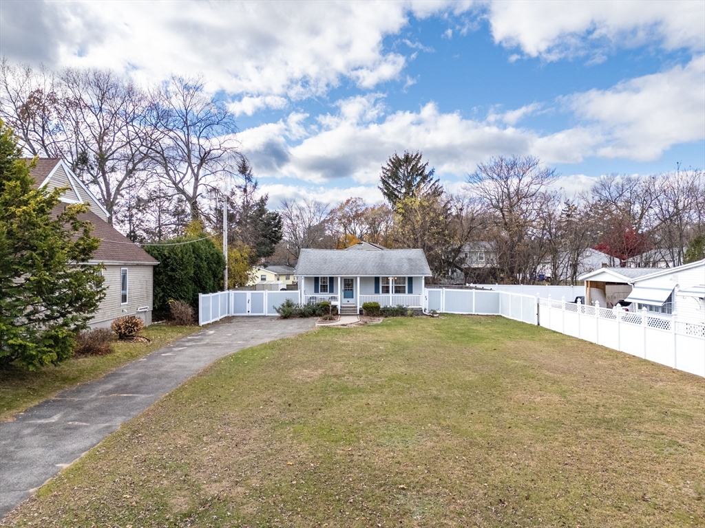 36 Kulig Street Springfield, MA 01104 - Photo 3 of 19