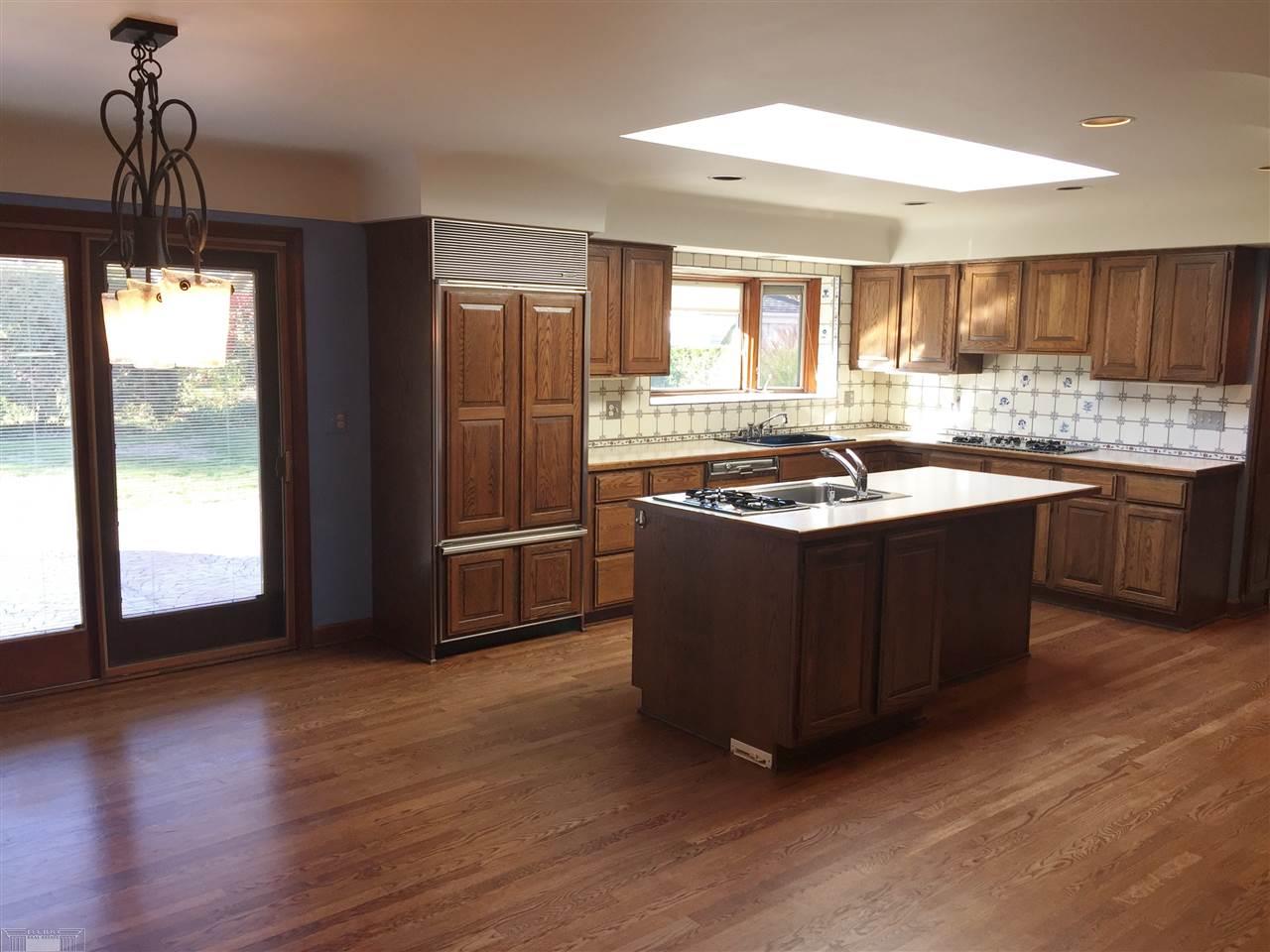 47 Willison Road Grosse Pointe Shores, MI 48236 - Photo 8 of 19
