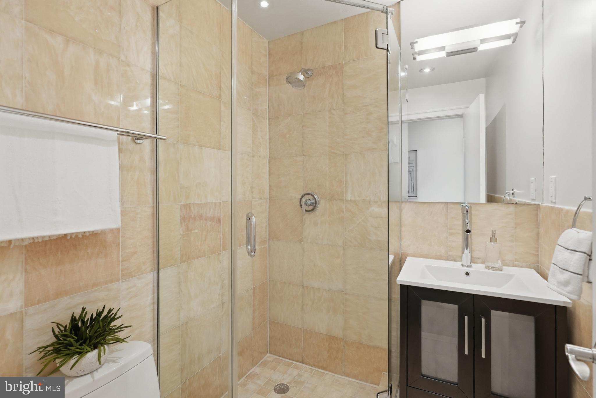 2111 11th Street Northwest, Unit 4 Washington, DC 20001 - Photo 11 of 16