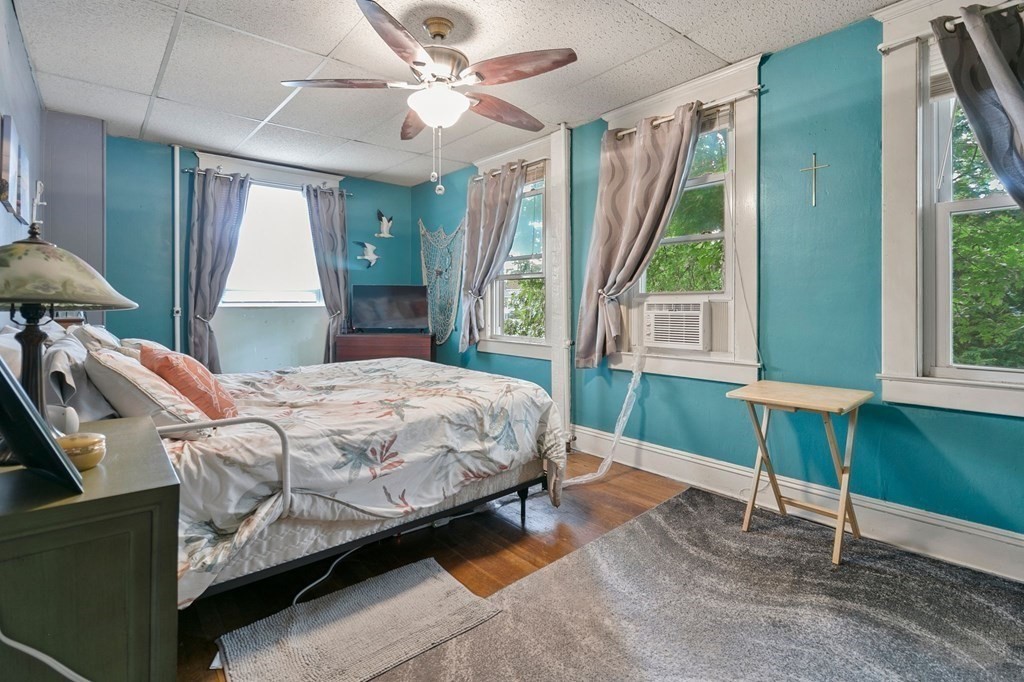 41 Newhall Street Springfield, MA 01109 - Photo 20 of 25