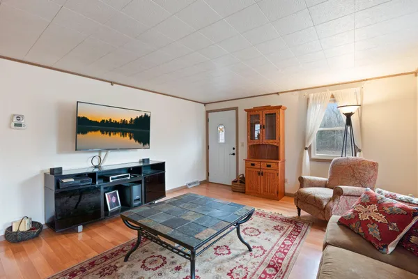 $284,900 | 15789 McKay Road, Brainerd, MN 56401