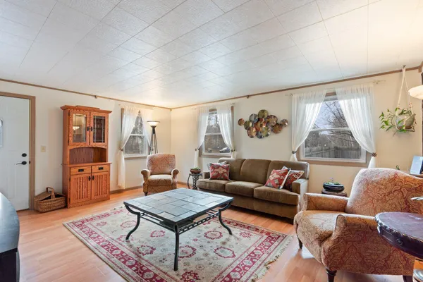 $284,900 | 15789 McKay Road, Brainerd, MN 56401