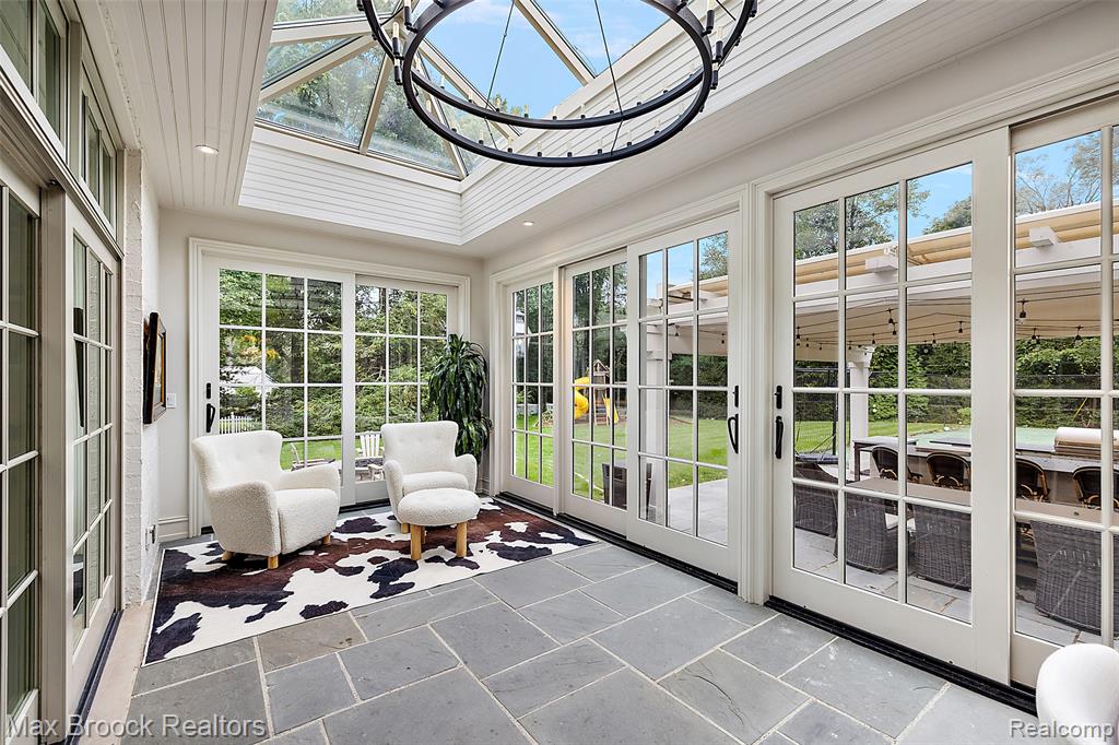 1475 Tottenham Road Bloomfield Hills, MI 48301 - Photo 12 of 51