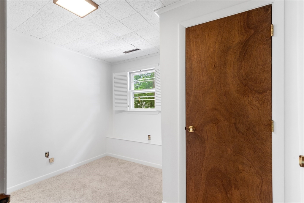 14 Oxbow Road Natick, MA 01760 - Photo 30 of 42 Gallery Image 30