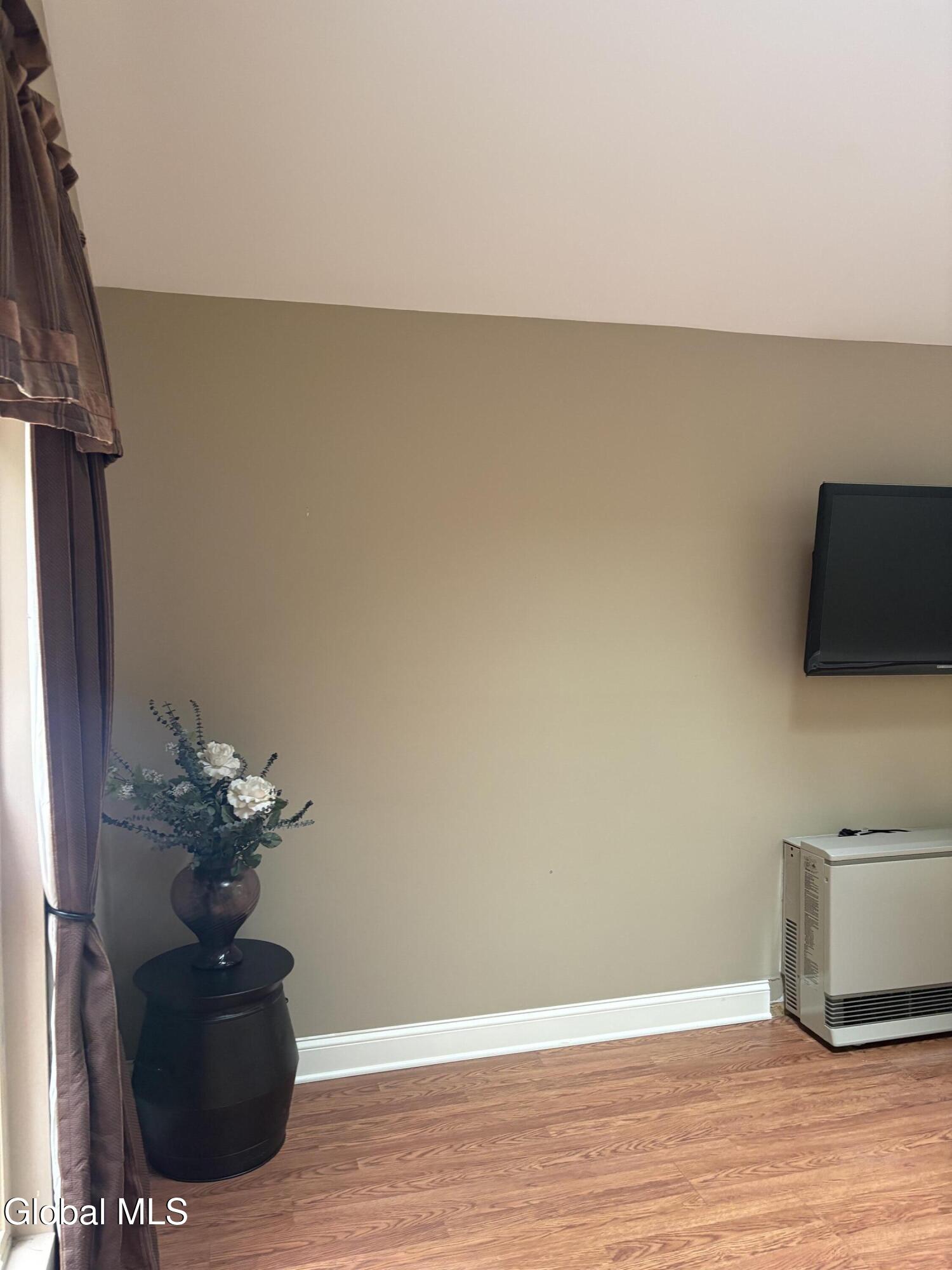 237 Thimbleberry Road Malta, NY 12020 - Photo 12 of 54 237 lllll