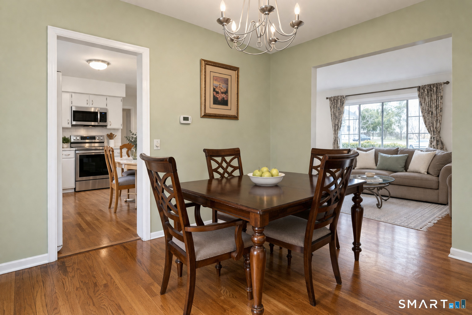 11 Charcoal Road Norwalk, CT 06854 - Photo 7 of 33