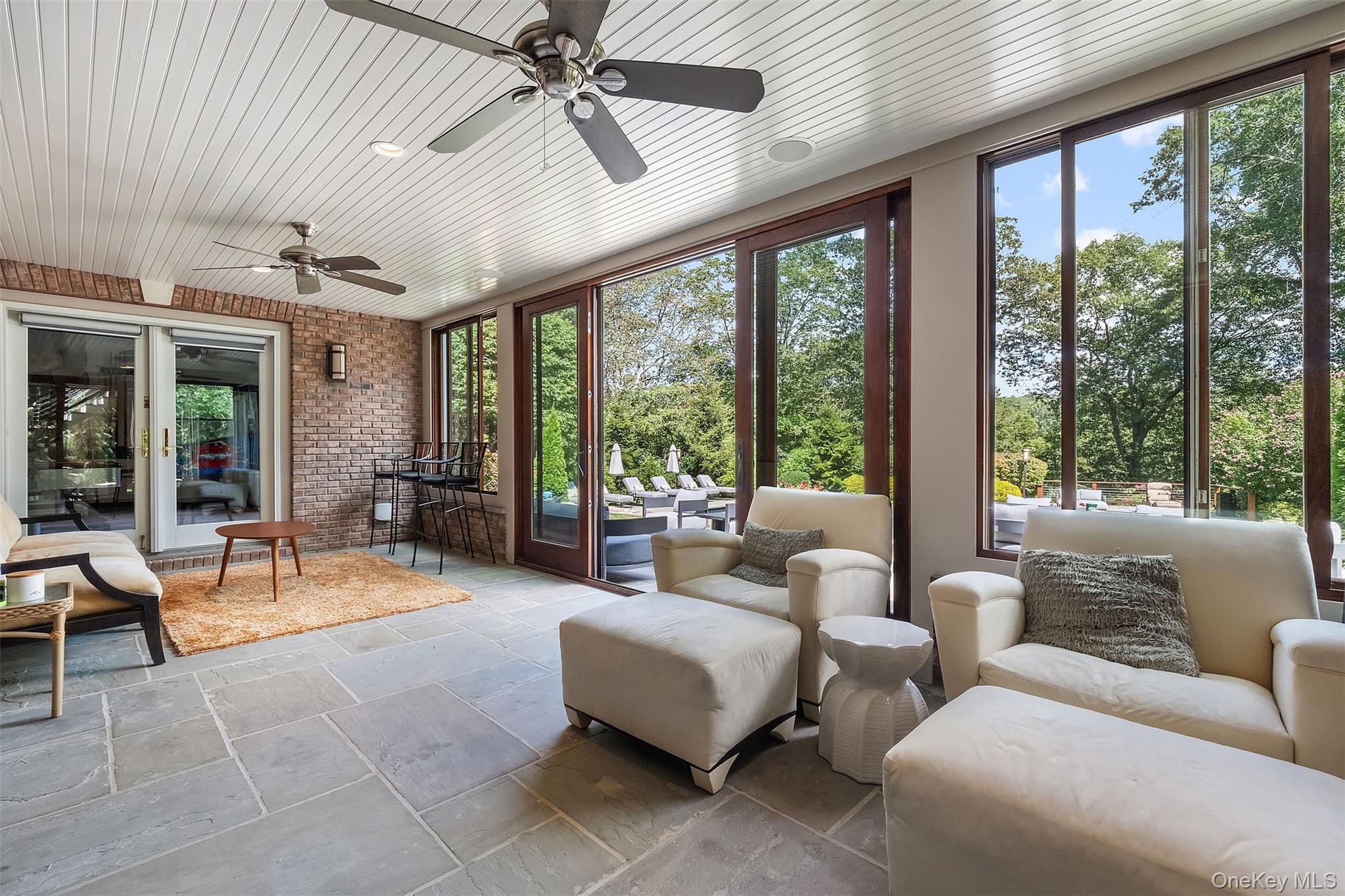 8 Ridgeview Circle Armonk, NY 10504 - Photo 31 of 37