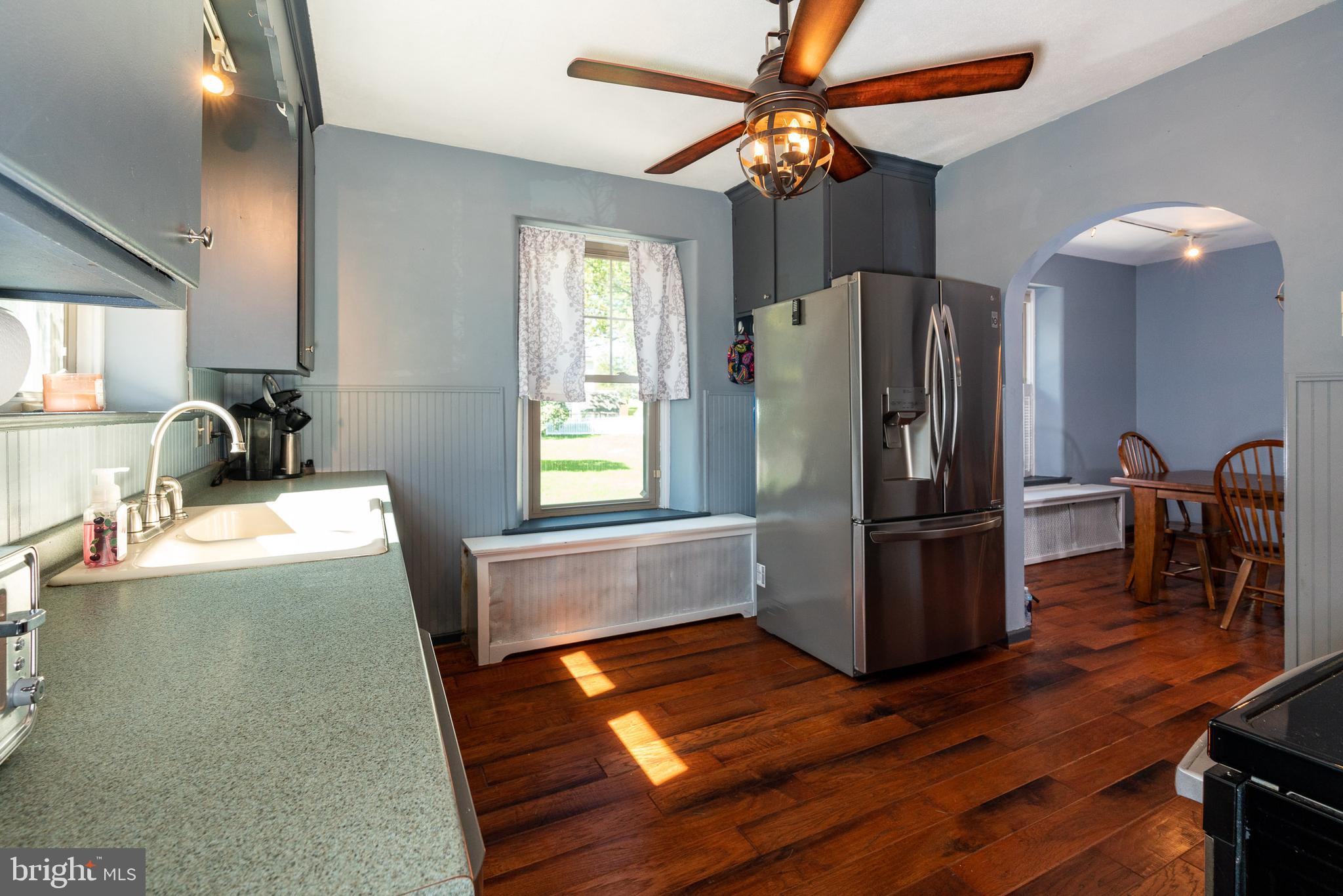 612 North Cedar Street Lititz, PA 17543 - Photo 11 of 37