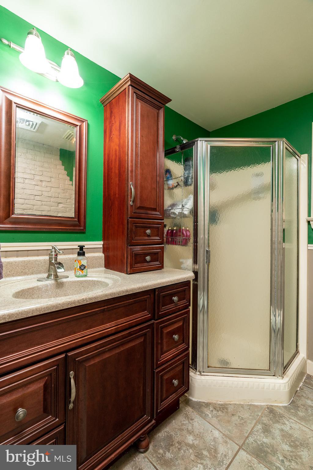 612 North Cedar Street Lititz, PA 17543 - Photo 27 of 37