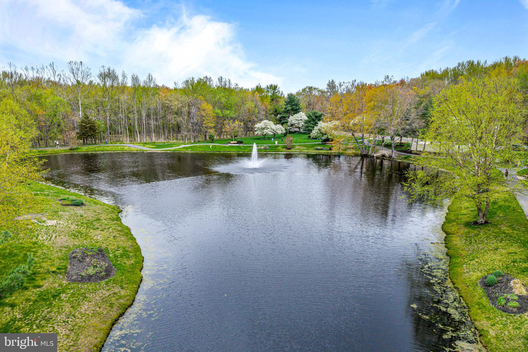 3305A Ramsbury Court Mount Laurel, NJ 08054 - Photo 24 of 27 a view of a lake with a city