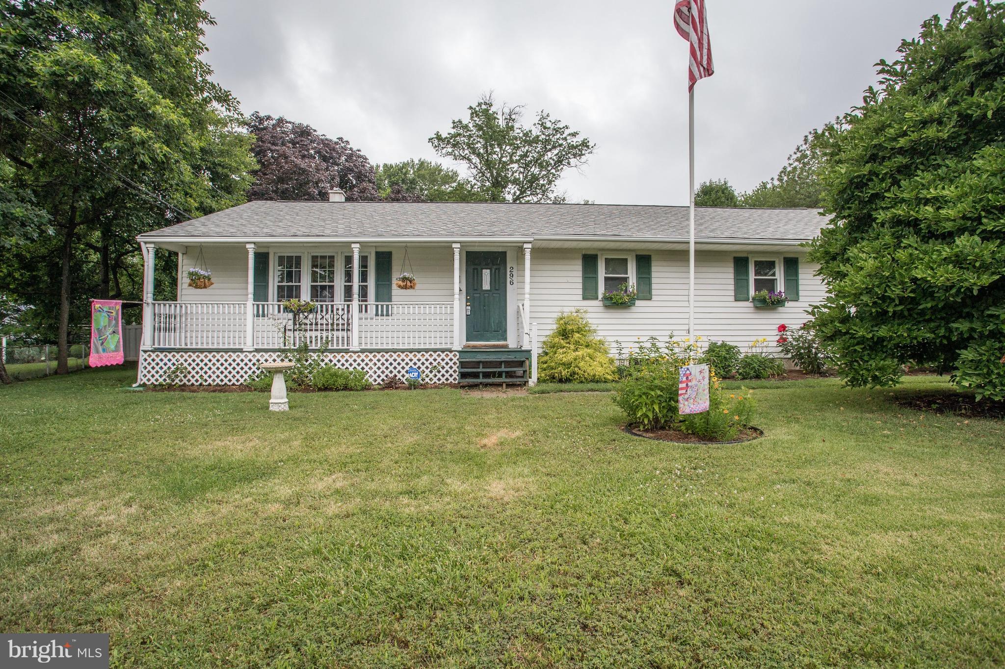 296 Jones Station Road Arnold, MD 21012 - Photo 2 of 30 Exterior (Front)