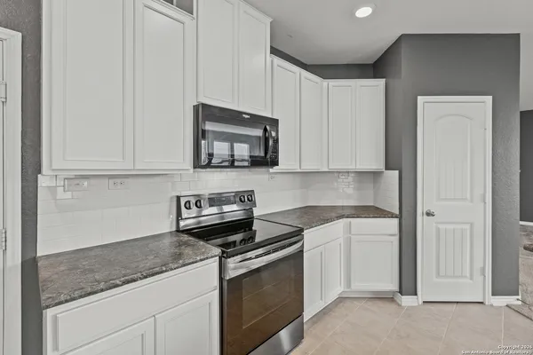 $294,000 | 8239 Phantom Field, San Antonio, TX 78253