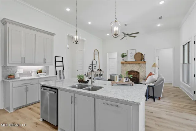 $399,900 | 1014 Kensington Drive, Flowood, MS 39232