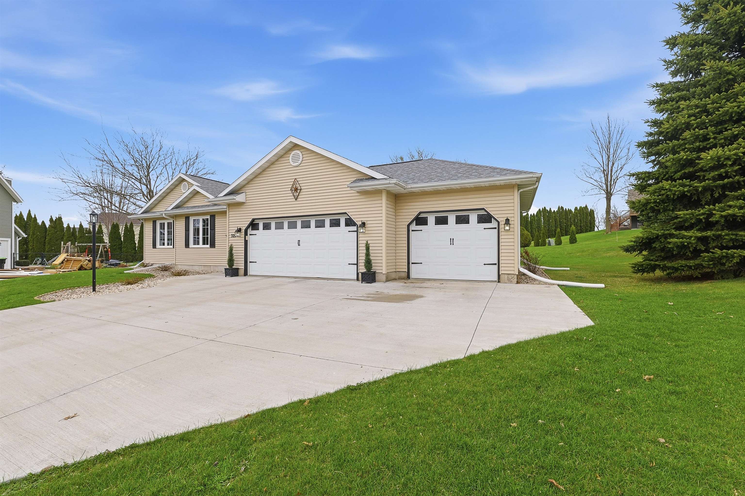 321 Morgan Lane Beaver Dam, WI 53916 - Photo 36 of 44