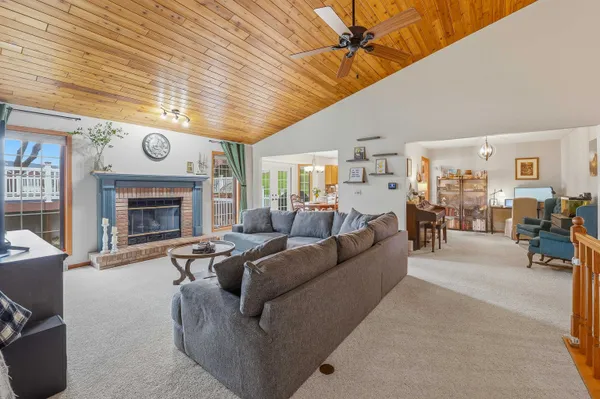 $445,000 | 321 Morgan Lane, Beaver Dam, WI 53916