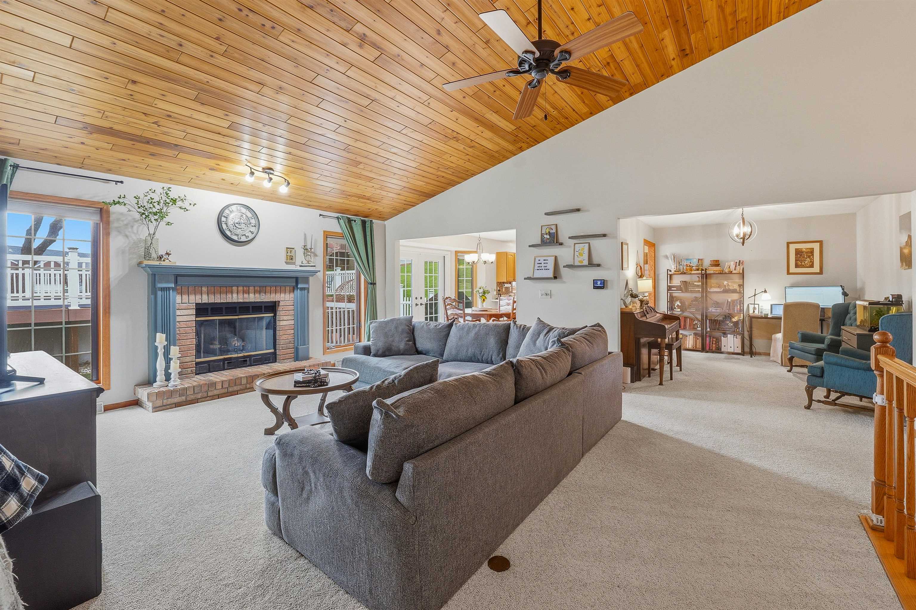 321 Morgan Lane Beaver Dam, WI 53916 - Photo 6 of 44
