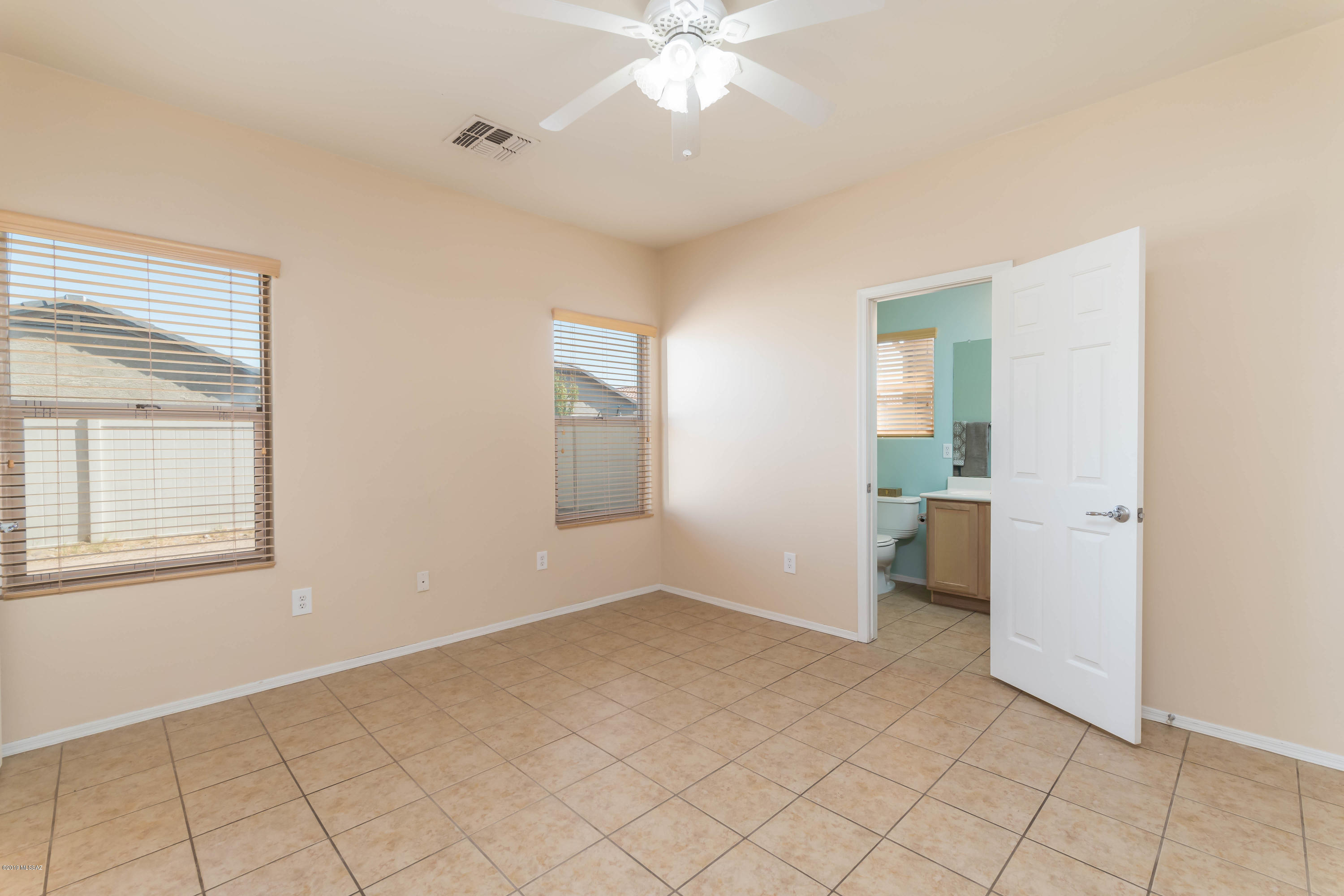 21060 East Reunion Road Red Rock, AZ 85145 - Photo 13 of 34