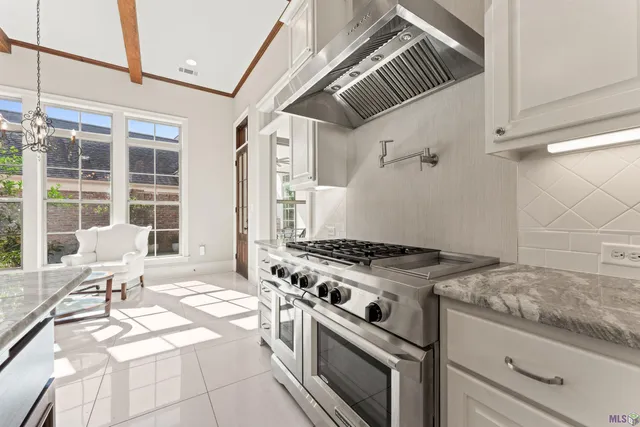 $1,050,000 | 11682 Silo Drive, St. George, LA 70810