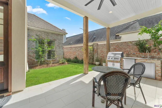 $1,050,000 | 11682 Silo Drive, St. George, LA 70810