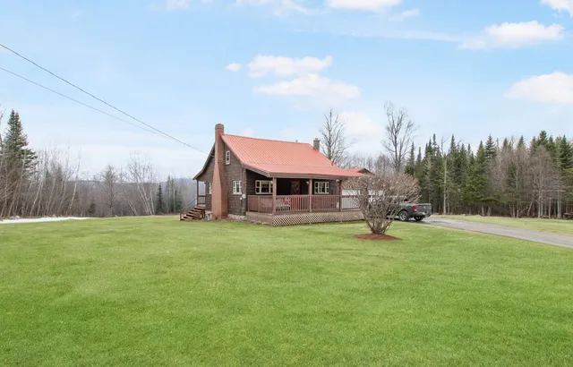 $285,000 | 604 Hill Road, Dummer, NH 03588
