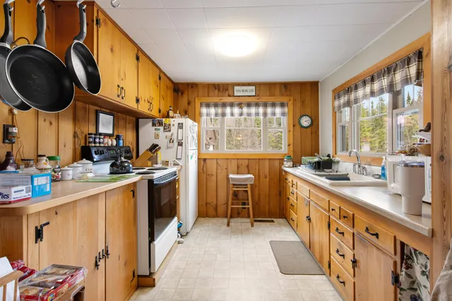 $285,000 | 604 Hill Road, Dummer, NH 03588