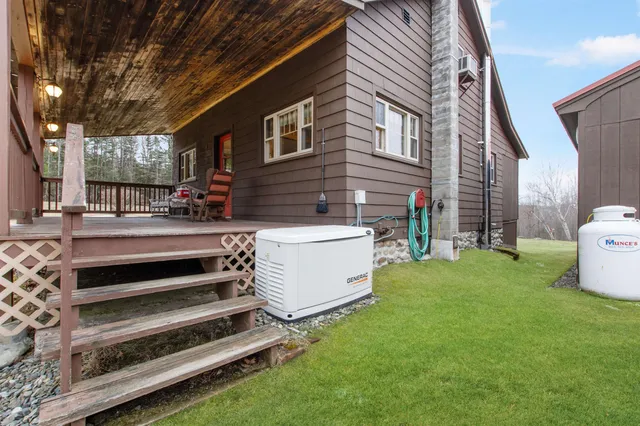 $285,000 | 604 Hill Road, Dummer, NH 03588