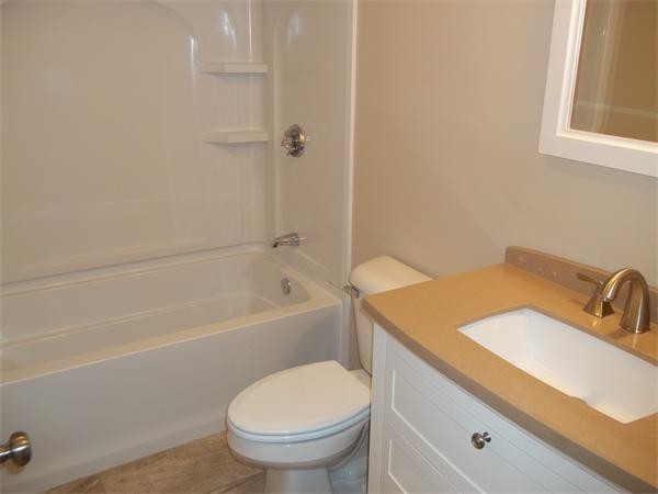 59 Acushnet Road Mattapoisett, MA 02739 - Photo 17 of 26 Gallery Image 17