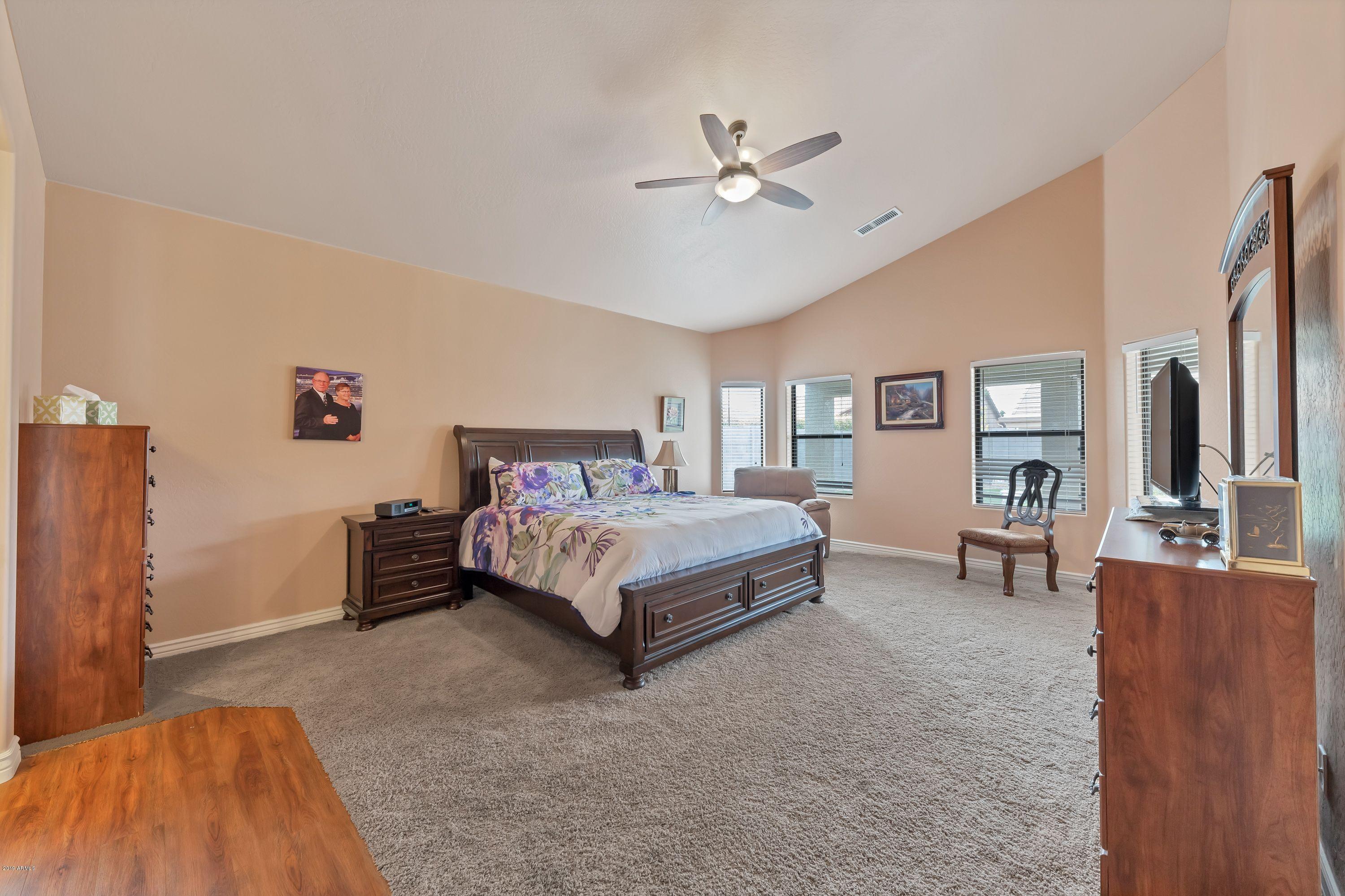 882 South Del Rio Court Apache Junction, AZ 85119 - Photo 13 of 32 73a8063