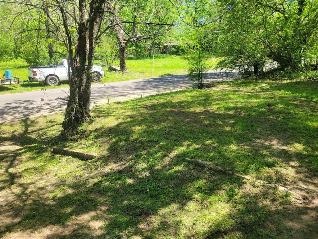 545 13th Northwest Paris, TX 75460 - Photo 3 of 3