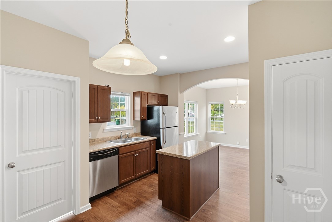 411 Olde Ivey Square Pooler, GA 31322 - Photo 8 of 58