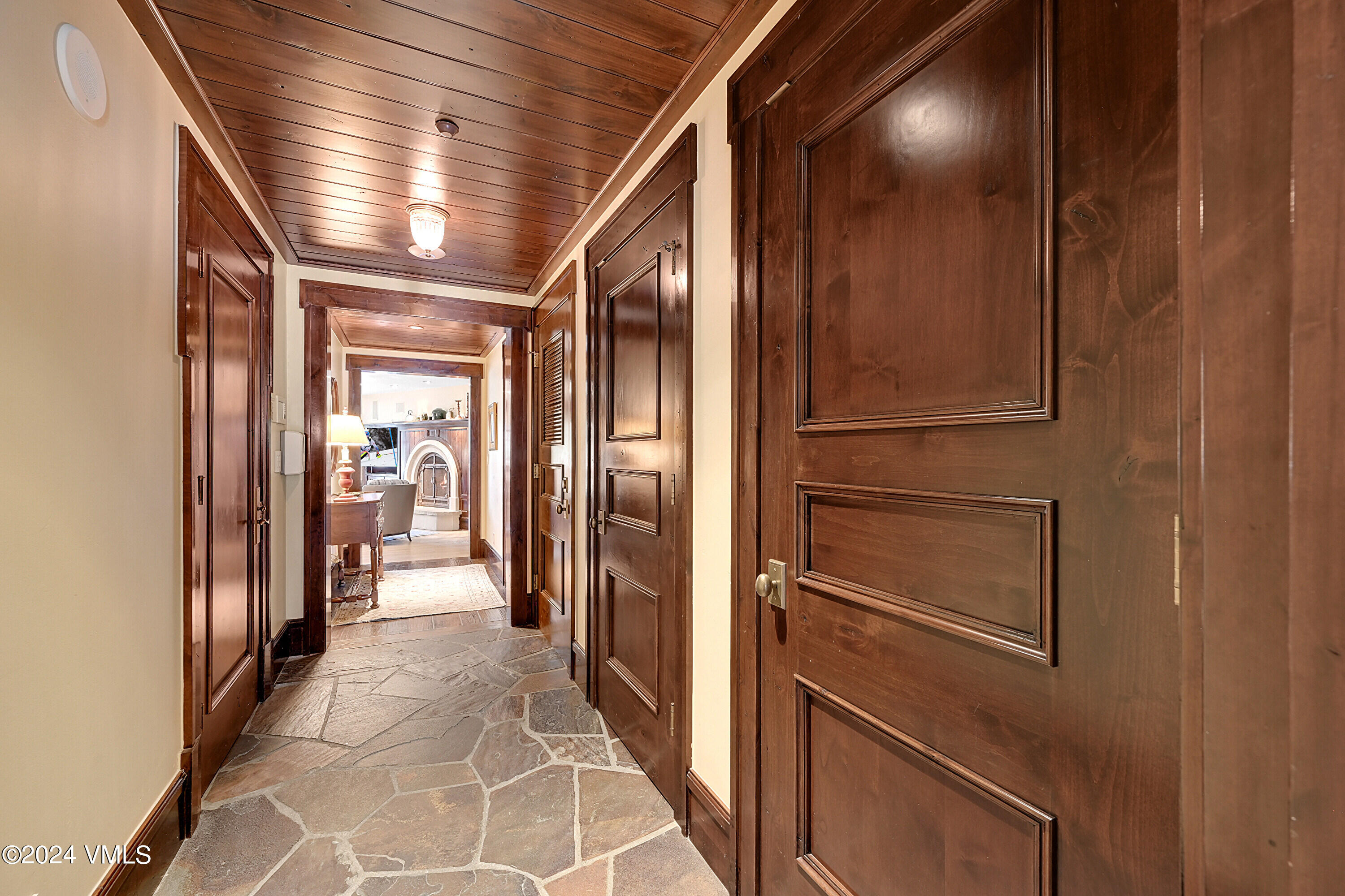 1 Willow Bridge Road, Unit 21 Vail, CO 81657 - Photo 35 of 53 Vail fractional 7 wks - 3 wtr, 3 smr, ++