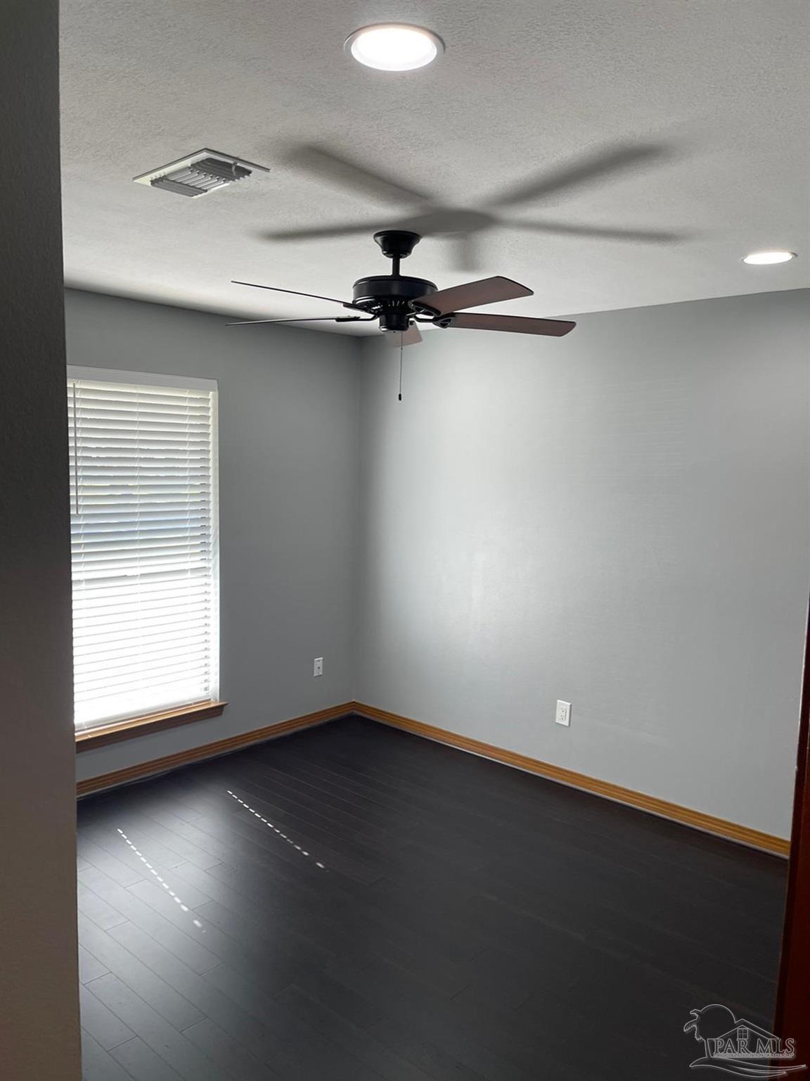 1270 Palisade Road Pensacola, FL 32504 - Photo 12 of 19 Gallery Image 12