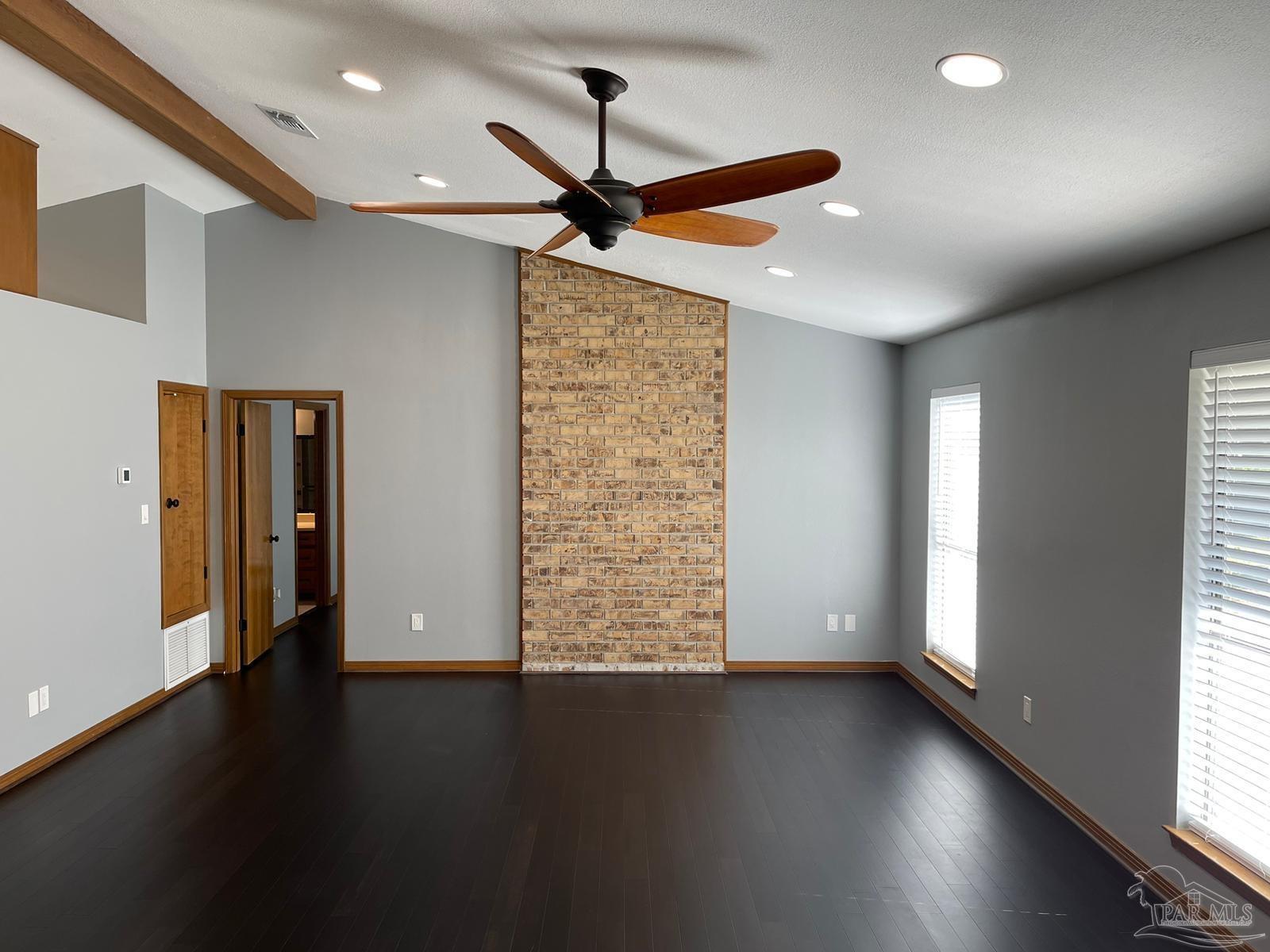 1270 Palisade Road Pensacola, FL 32504 - Photo 4 of 19 Gallery Image 4