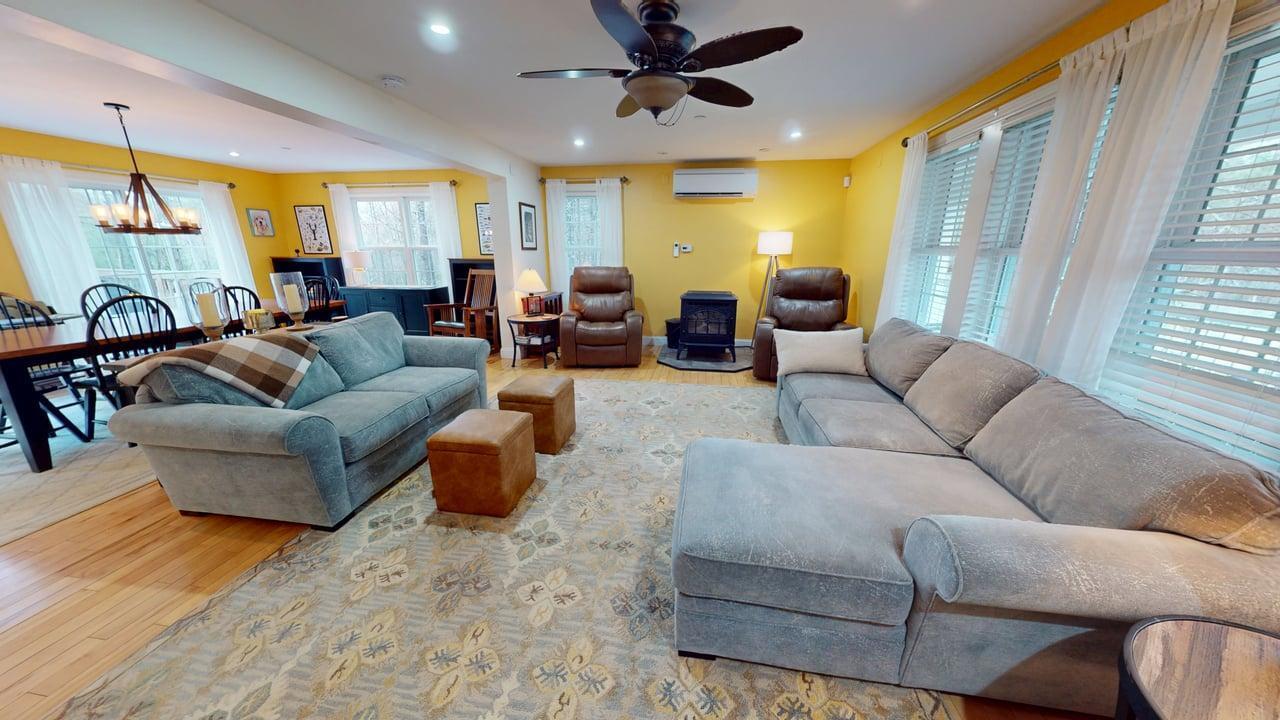 66 Emerald Street Wells, ME 04090 - Photo 17 of 31 Living Room