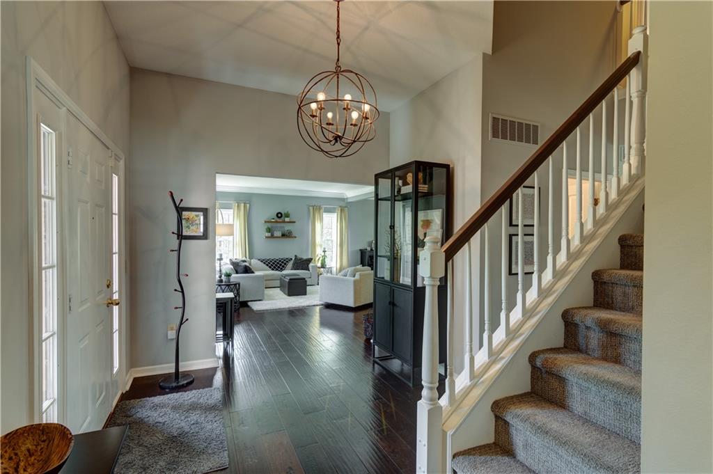 9185 Stratton Court Fishers, IN 46037 - Photo 3 of 24 Gallery Image 3