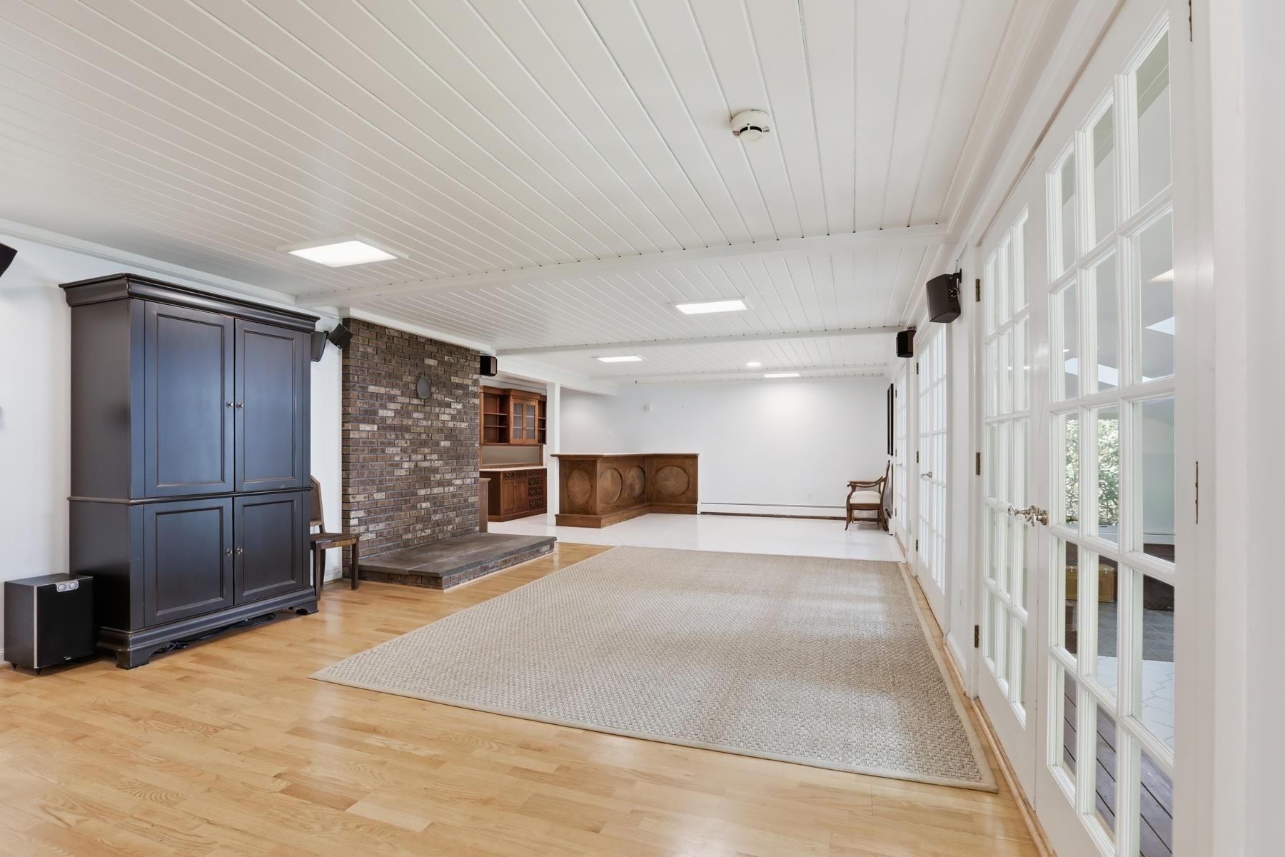 22 Hemlock Circle Sandown, NH 03873 - Photo 6 of 58