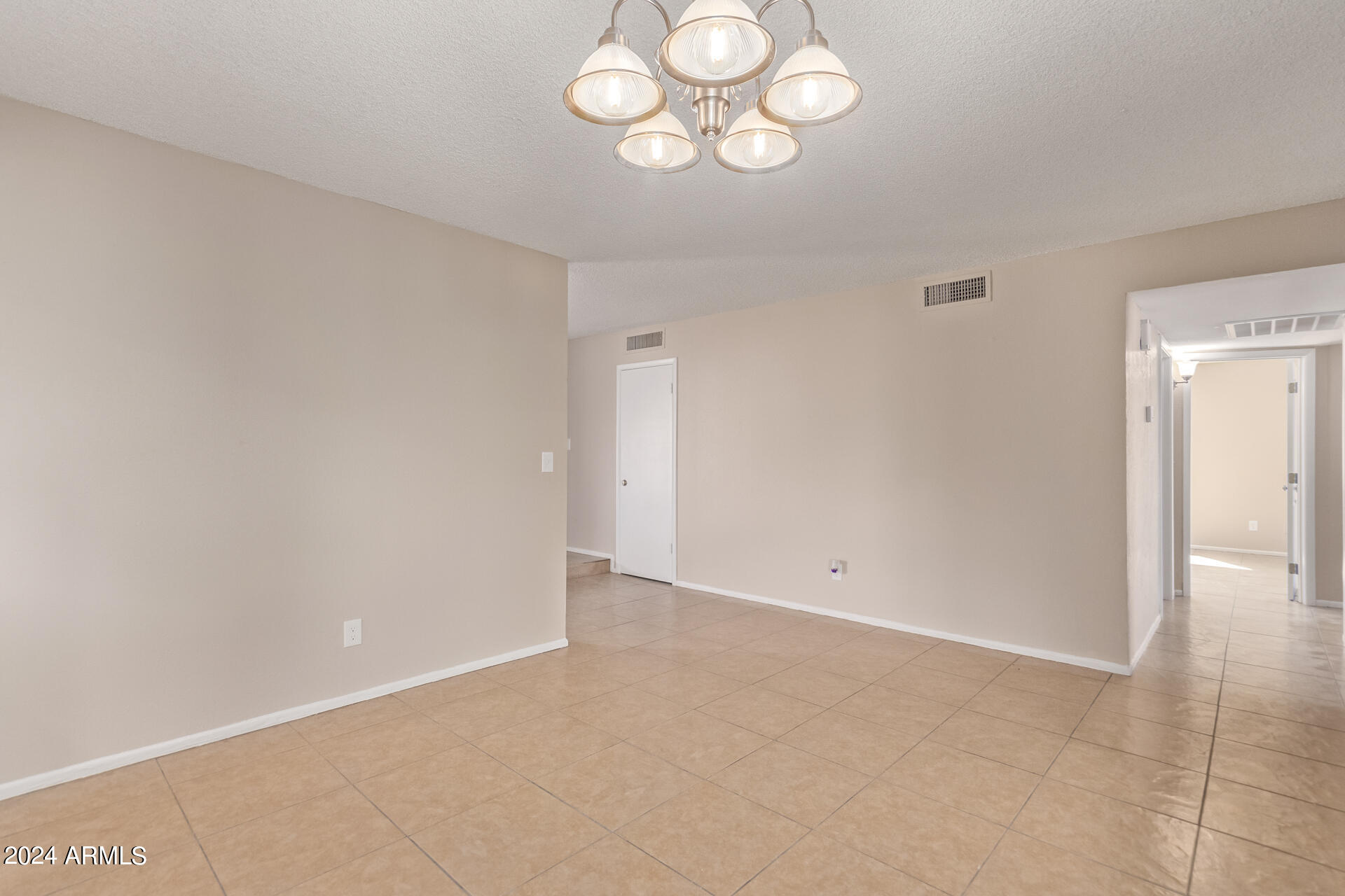 8302 West Osborn Road Phoenix, AZ 85037 - Photo 12 of 34 12 Osborn 8302