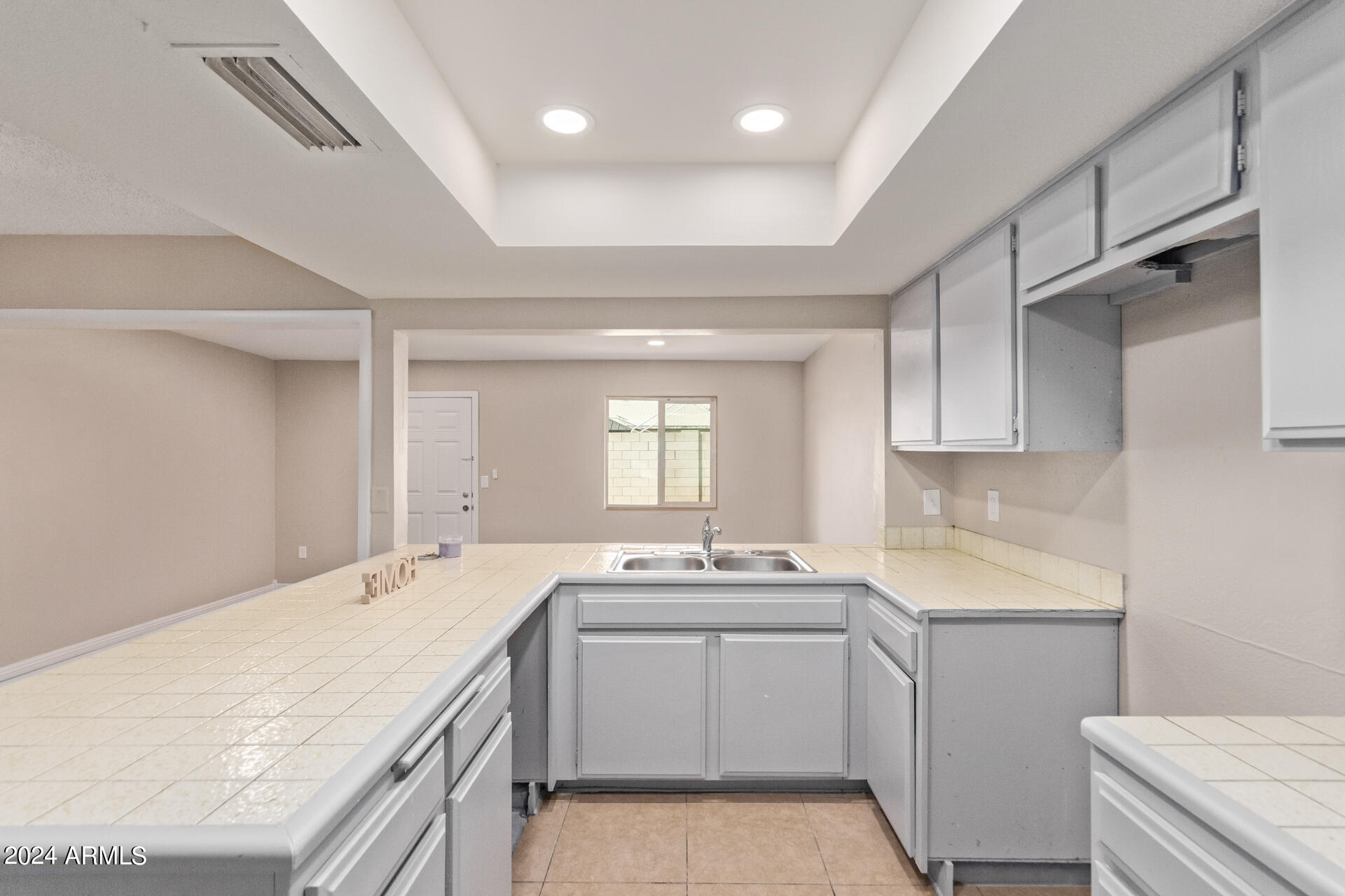 8302 West Osborn Road Phoenix, AZ 85037 - Photo 18 of 34 18 Osborn 8302
